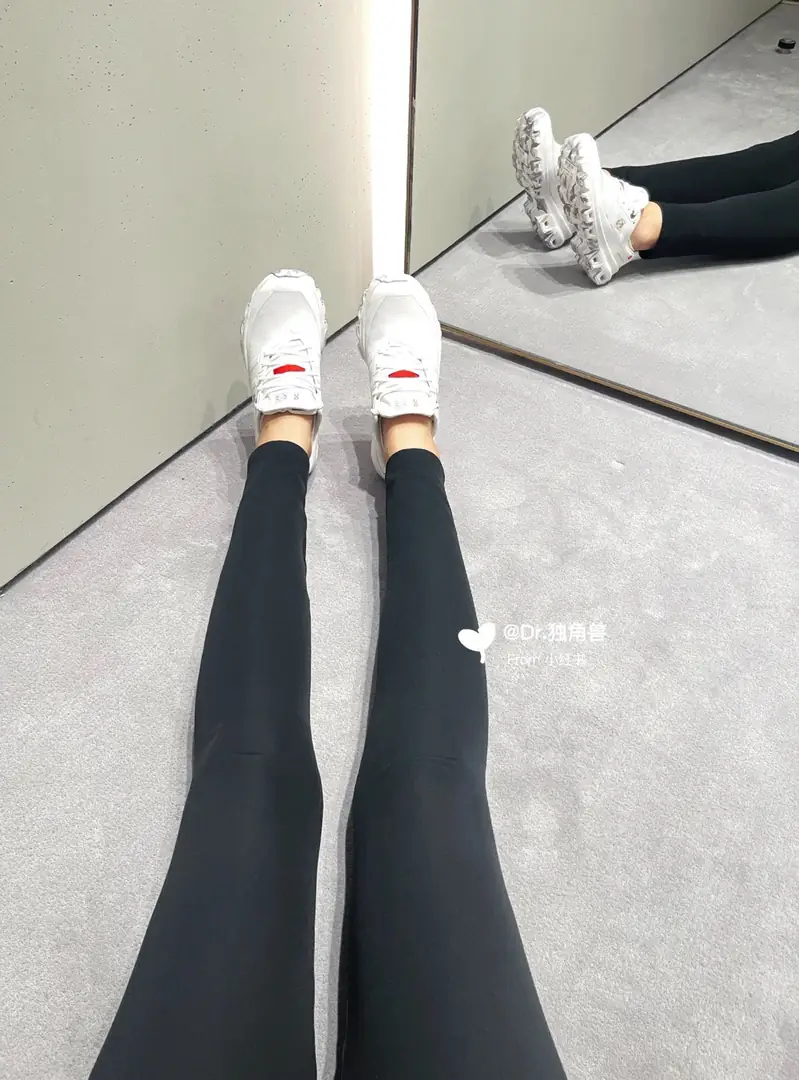 4831-58.88$-QC gallery