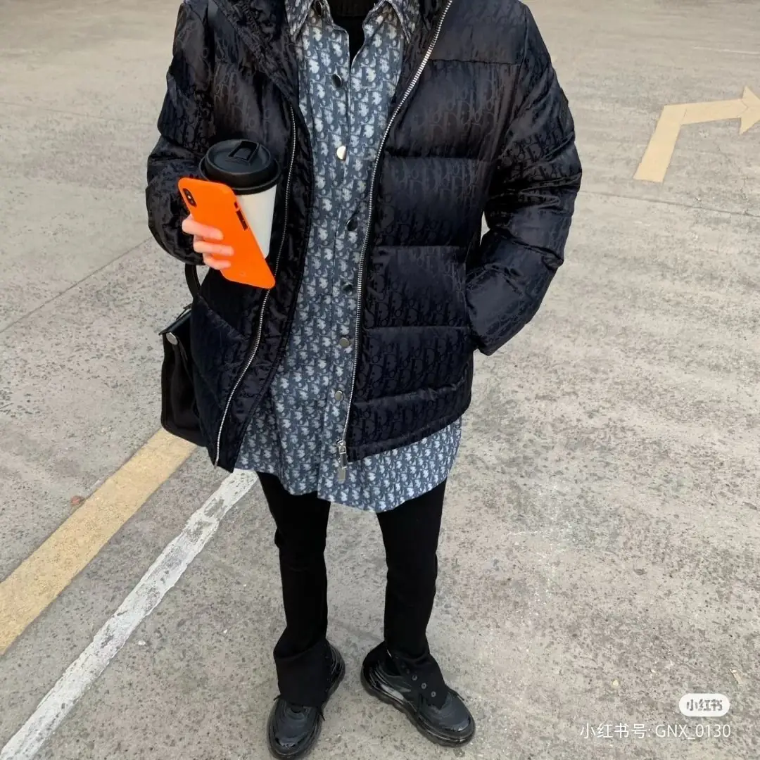 4836-66.88$-DIOR gallery