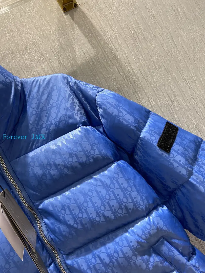 4836-66.88$-DIOR gallery