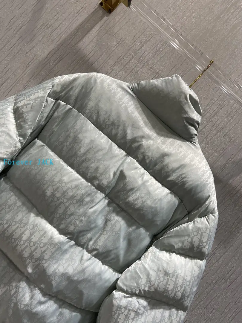 4836-66.88$-DIOR gallery