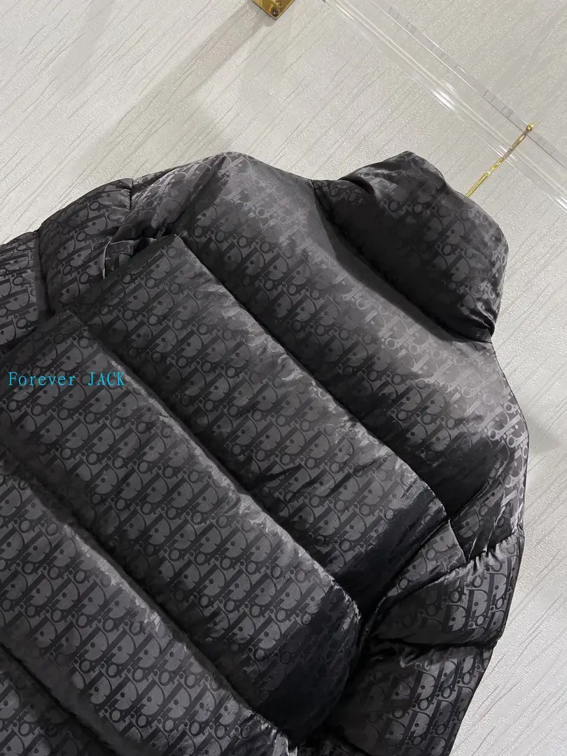 4836-66.88$-DIOR gallery