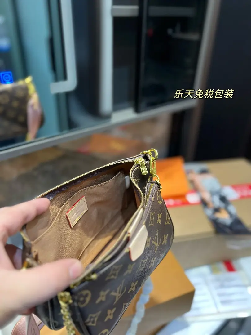 4860-56.77$-LV gallery