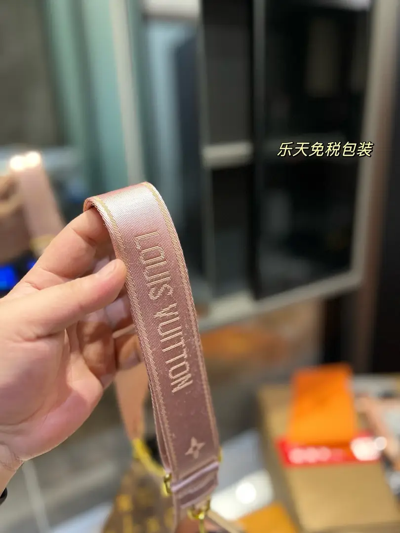 4860-56.77$-LV gallery