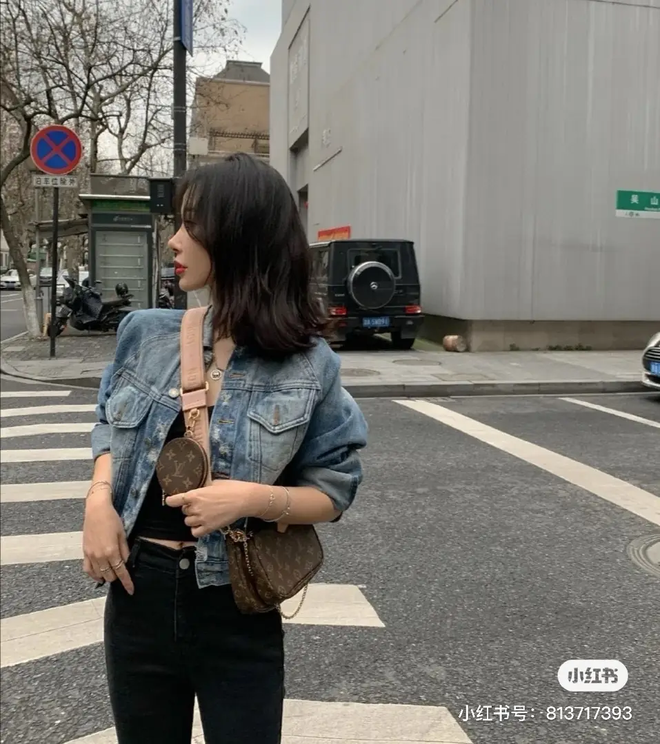 4860-56.77$-LV gallery