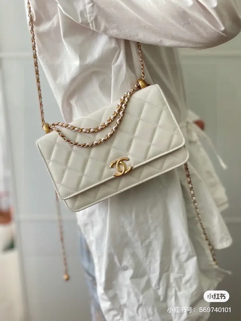 4939-54.6$-CHANEL gallery