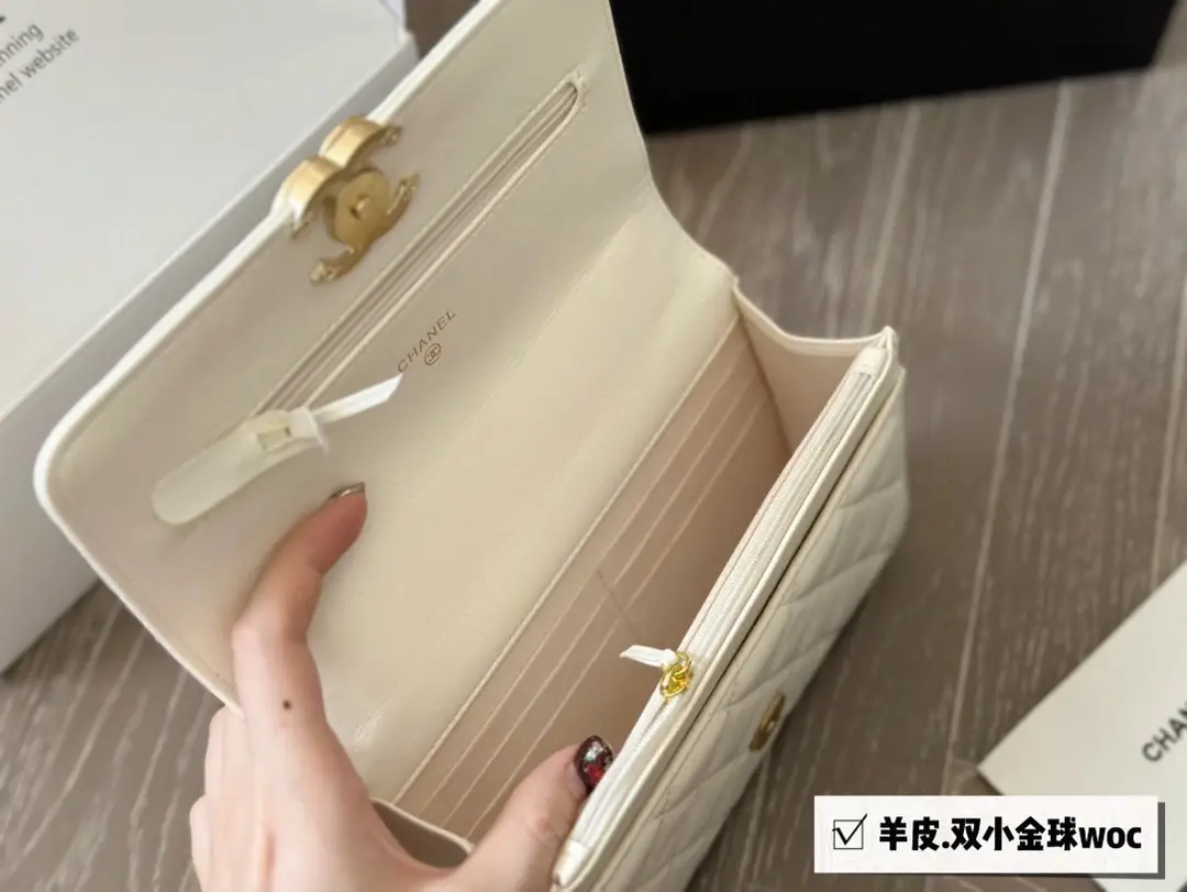 4939-54.6$-CHANEL gallery