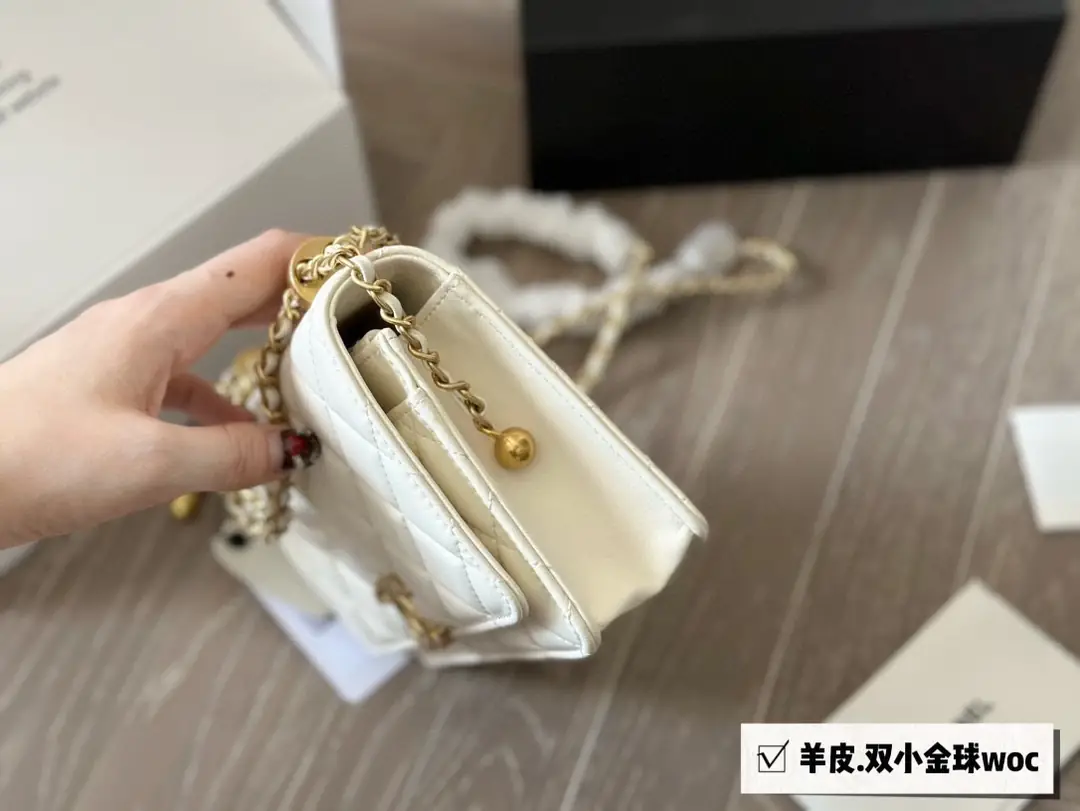 4939-54.6$-CHANEL gallery