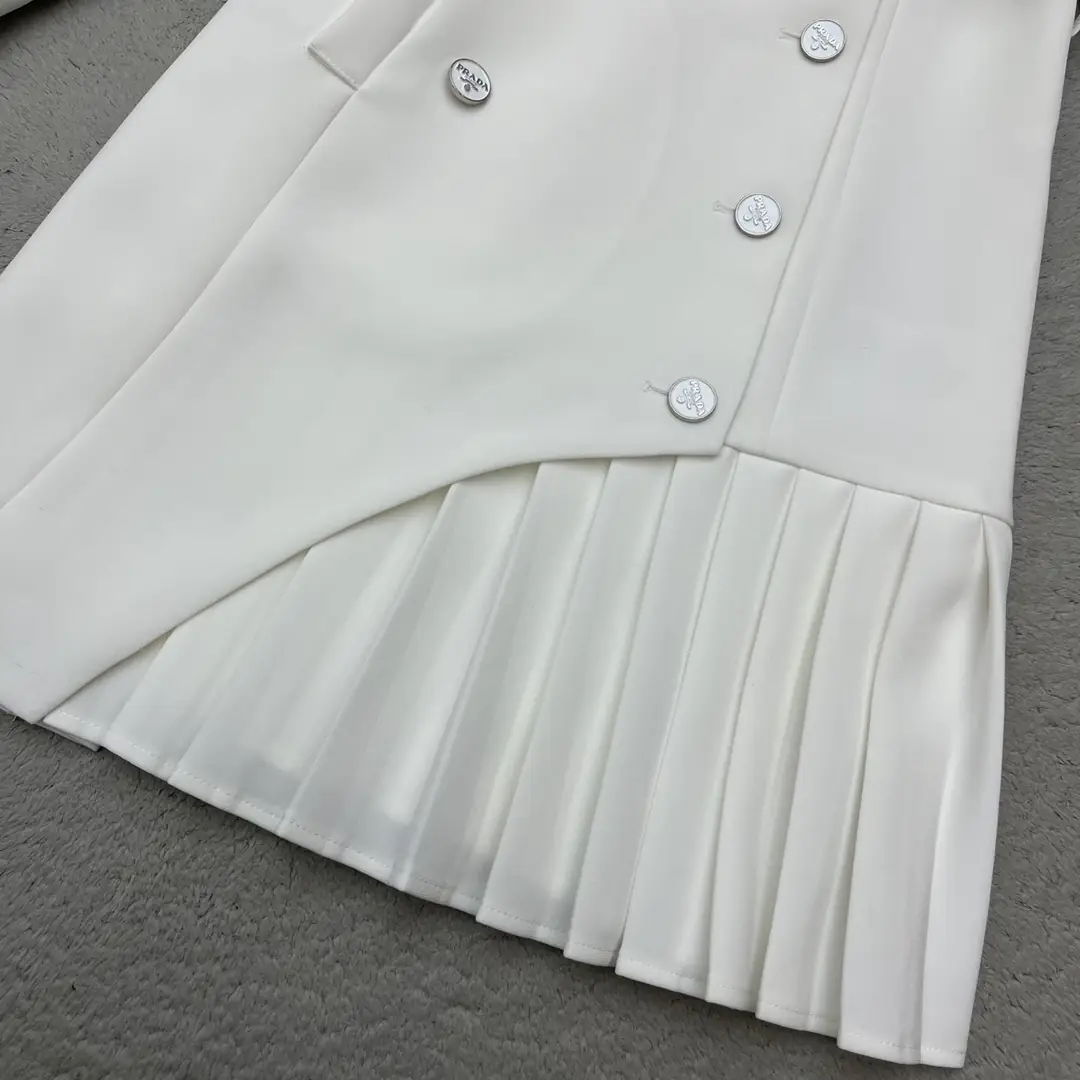 4996-62.8$-PRADA gallery