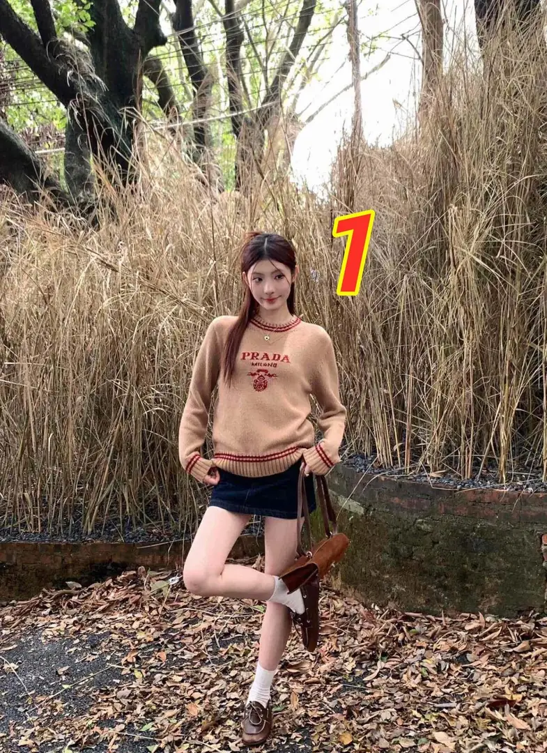 5004-49.99$-PRADA gallery