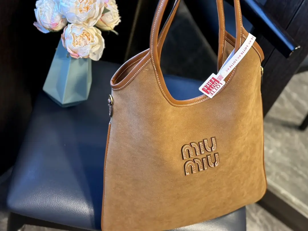 5022-58.9$-MIUMIU gallery