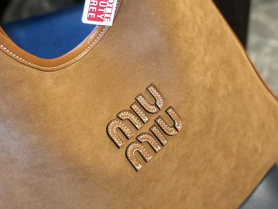 5022-58.9$-MIUMIU gallery