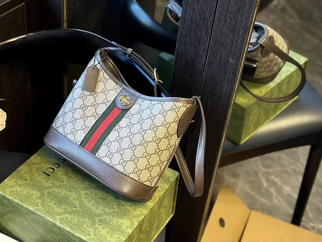 5023-69.99$-gucci gallery