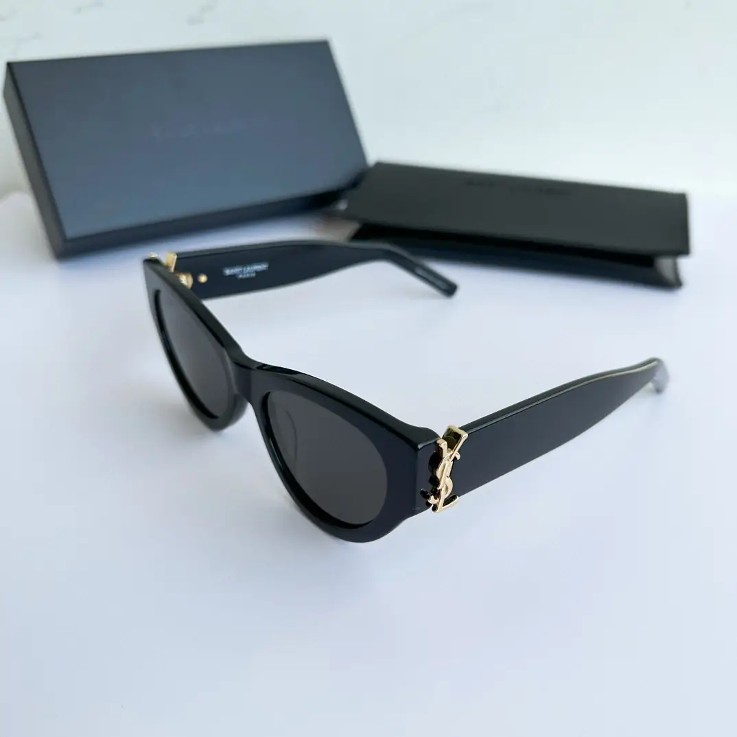 5088-370-51.88$-ysl gallery