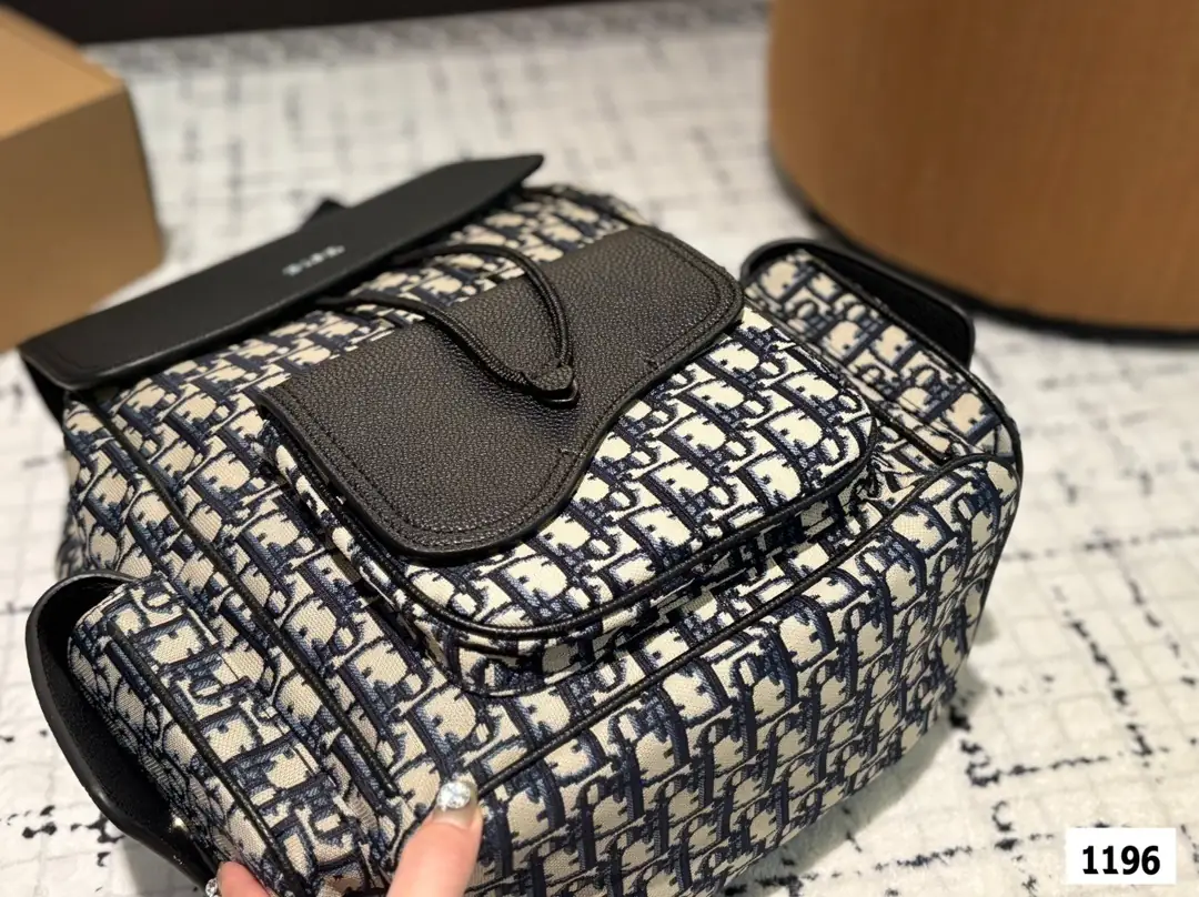 5123-78$-DIOR gallery