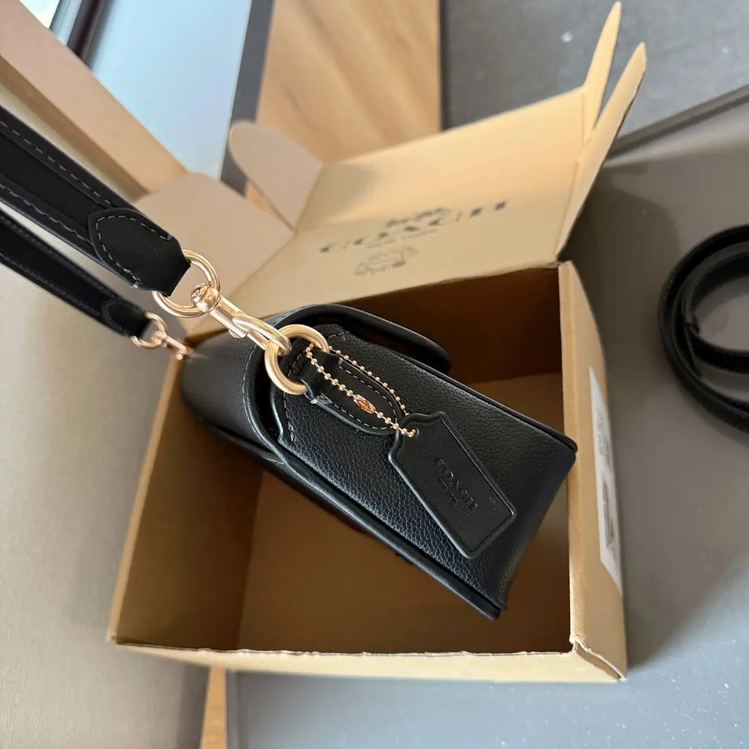 5125-63$-COACH gallery