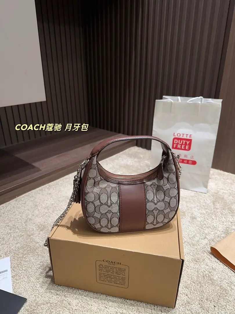 5157-58.8$-COACH gallery