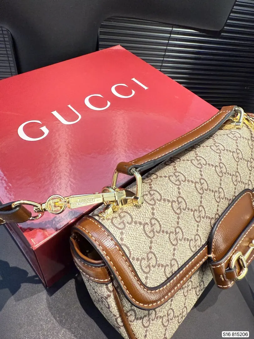 5160-56.8$-GUCCI gallery