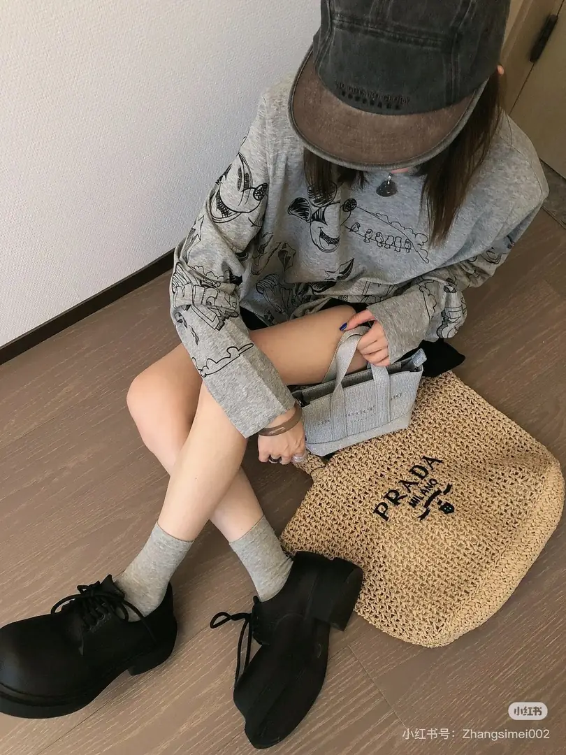 5161-59.9$-PRADA gallery