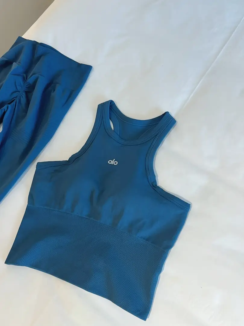 5176-48.8$-alo gallery