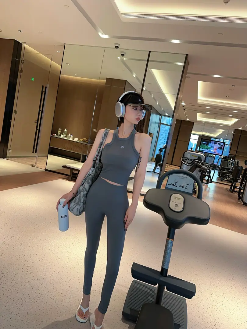 5176-48.8$-alo gallery