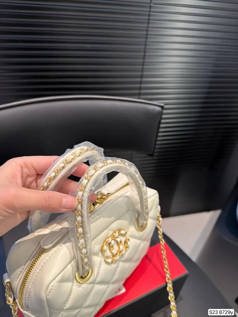 5179-62.8$-CHANEL gallery