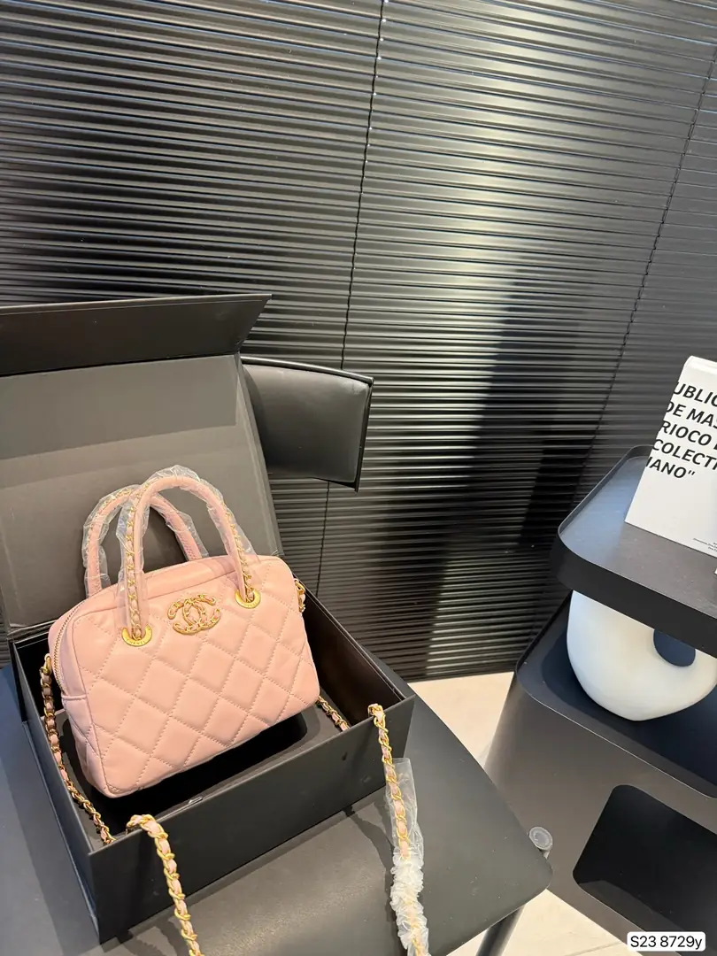 5179-62.8$-CHANEL gallery