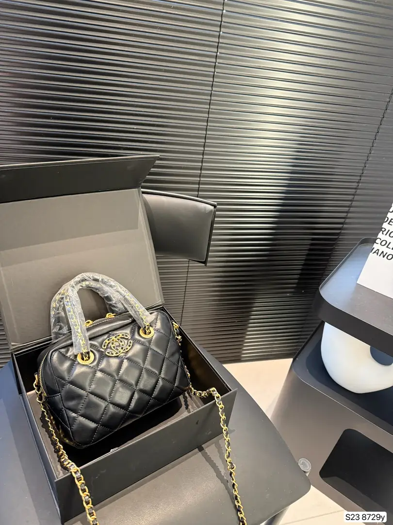 5179-62.8$-CHANEL gallery