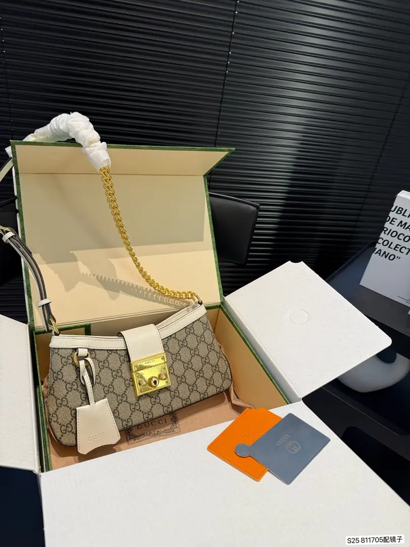 5182-62.8$-gucci gallery