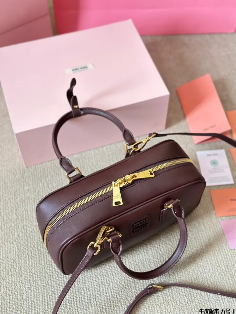 5190-64.8$-miumiu gallery