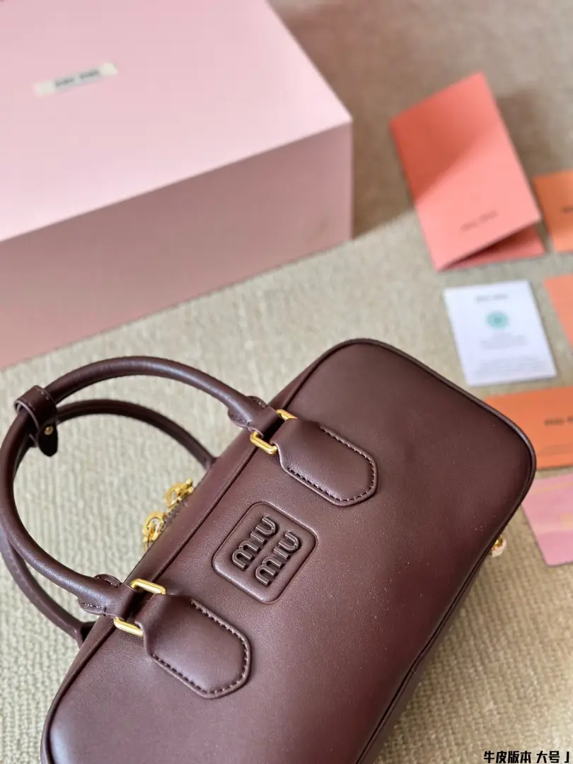 5190-64.8$-miumiu gallery