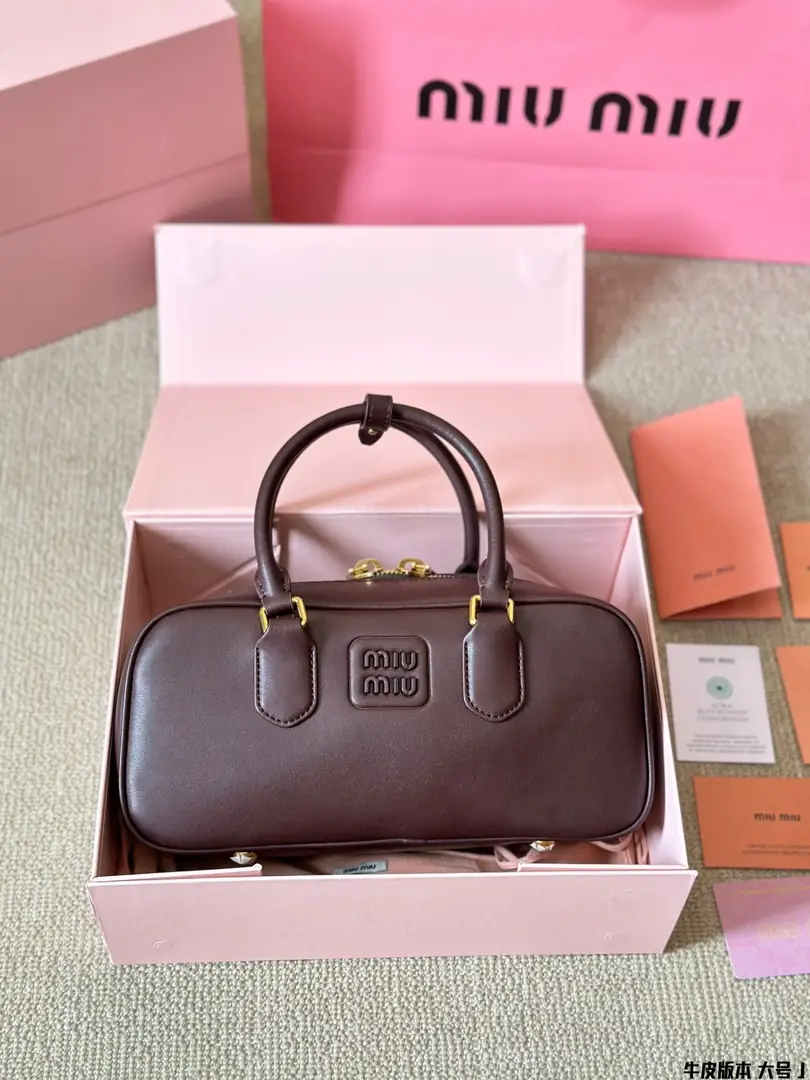 5190-64.8$-miumiu gallery