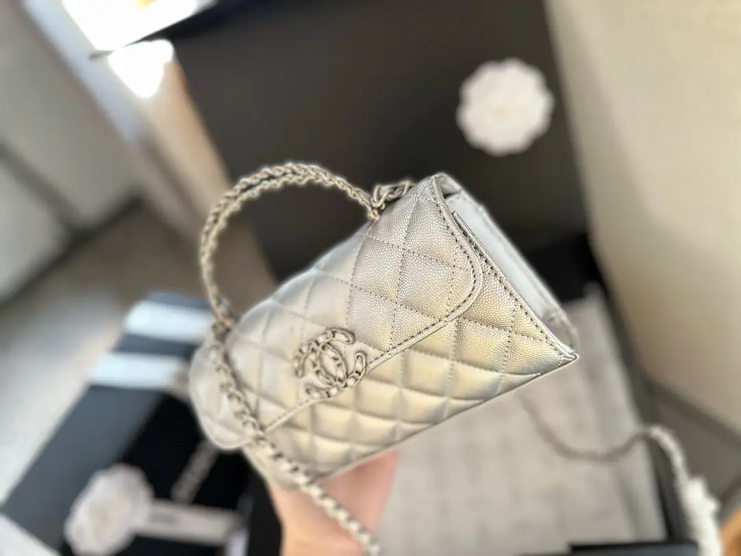 5227-61$-CHANEL gallery