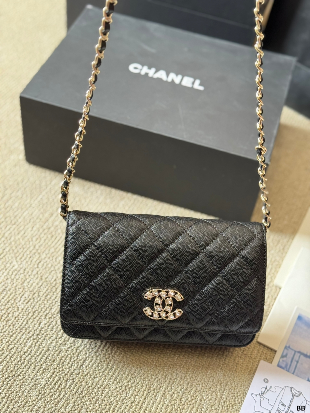 5298-55$-chanel gallery