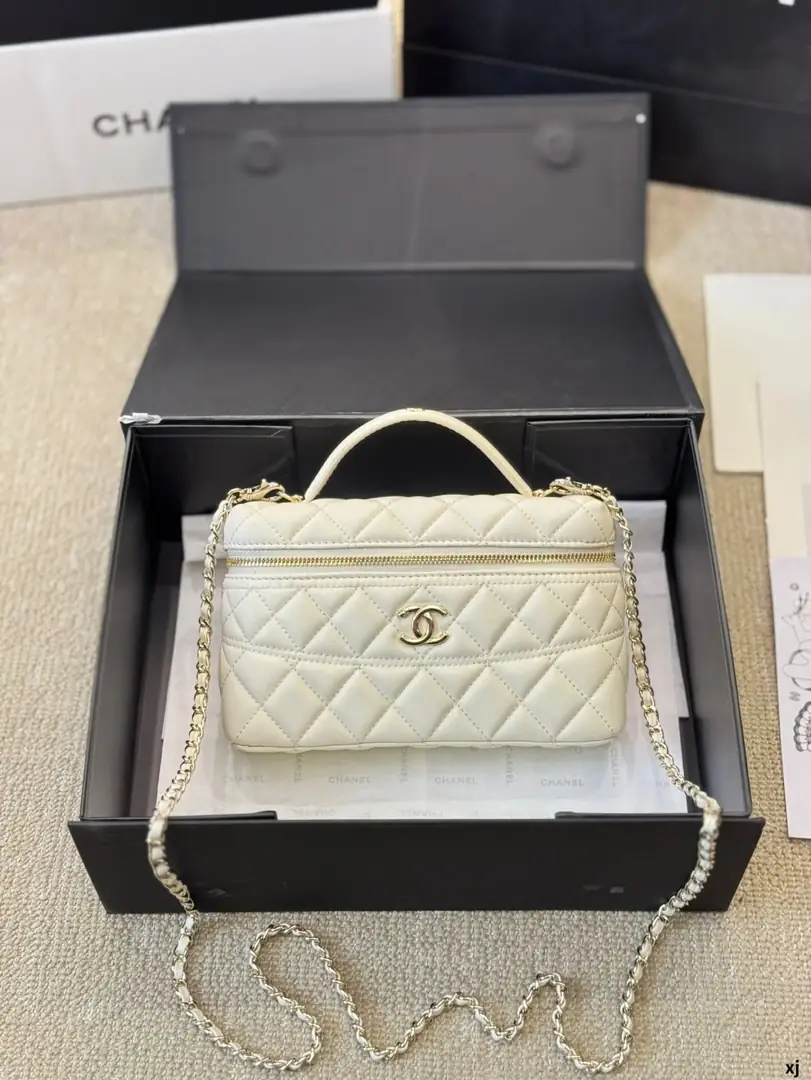 5300-63$-chanel gallery