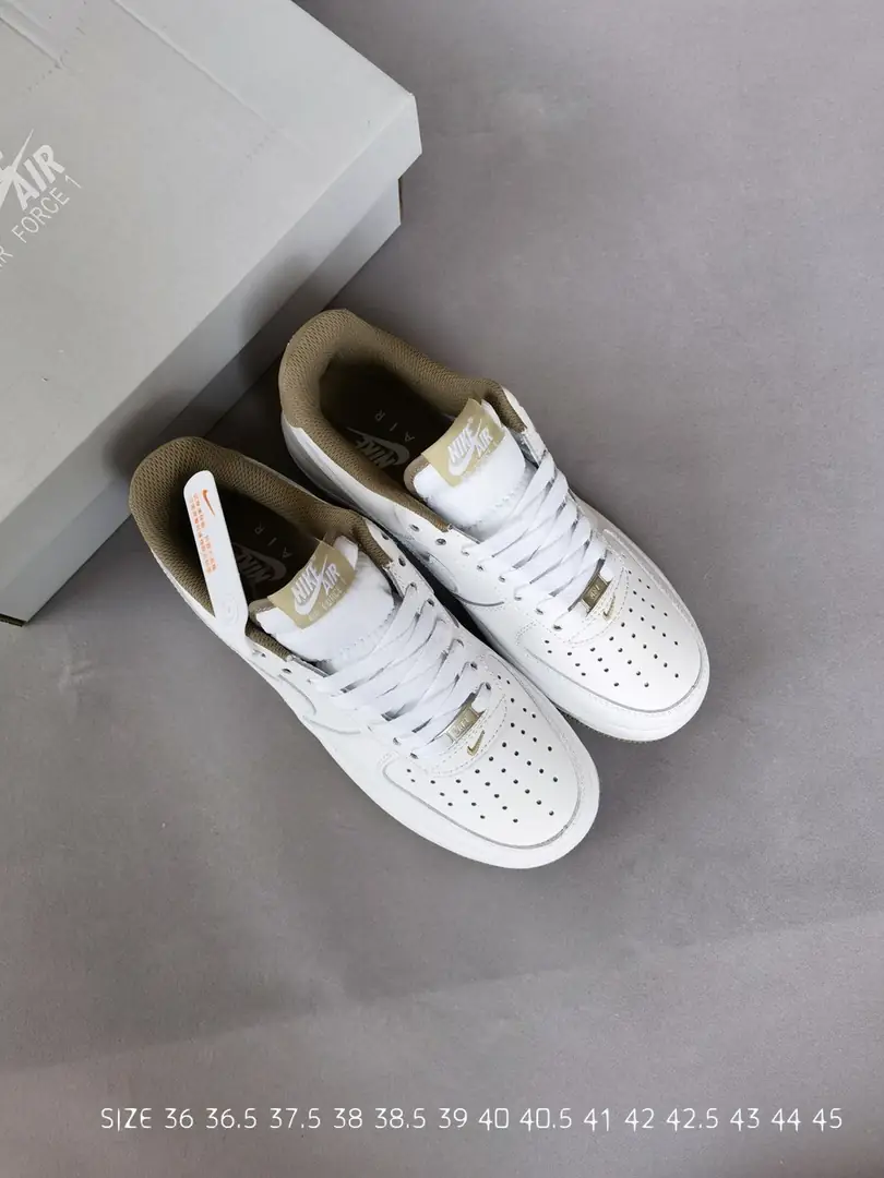 5304-56$-NIKE gallery