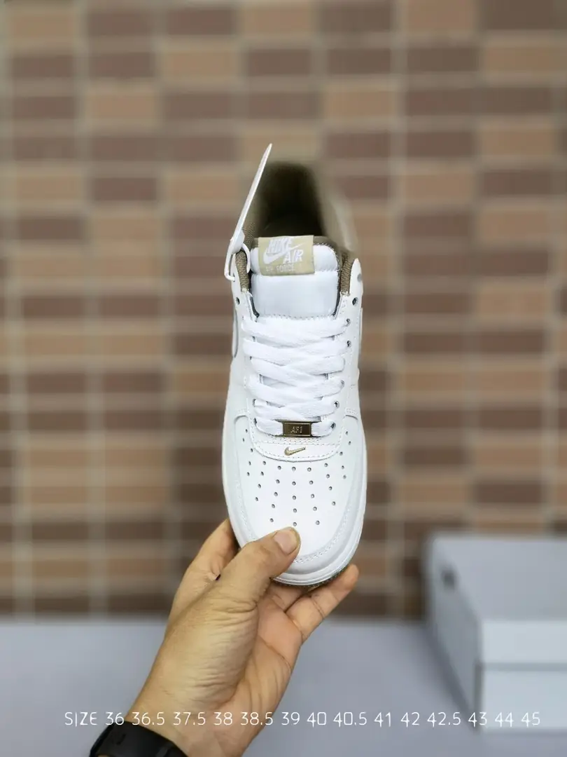 5304-56$-NIKE gallery