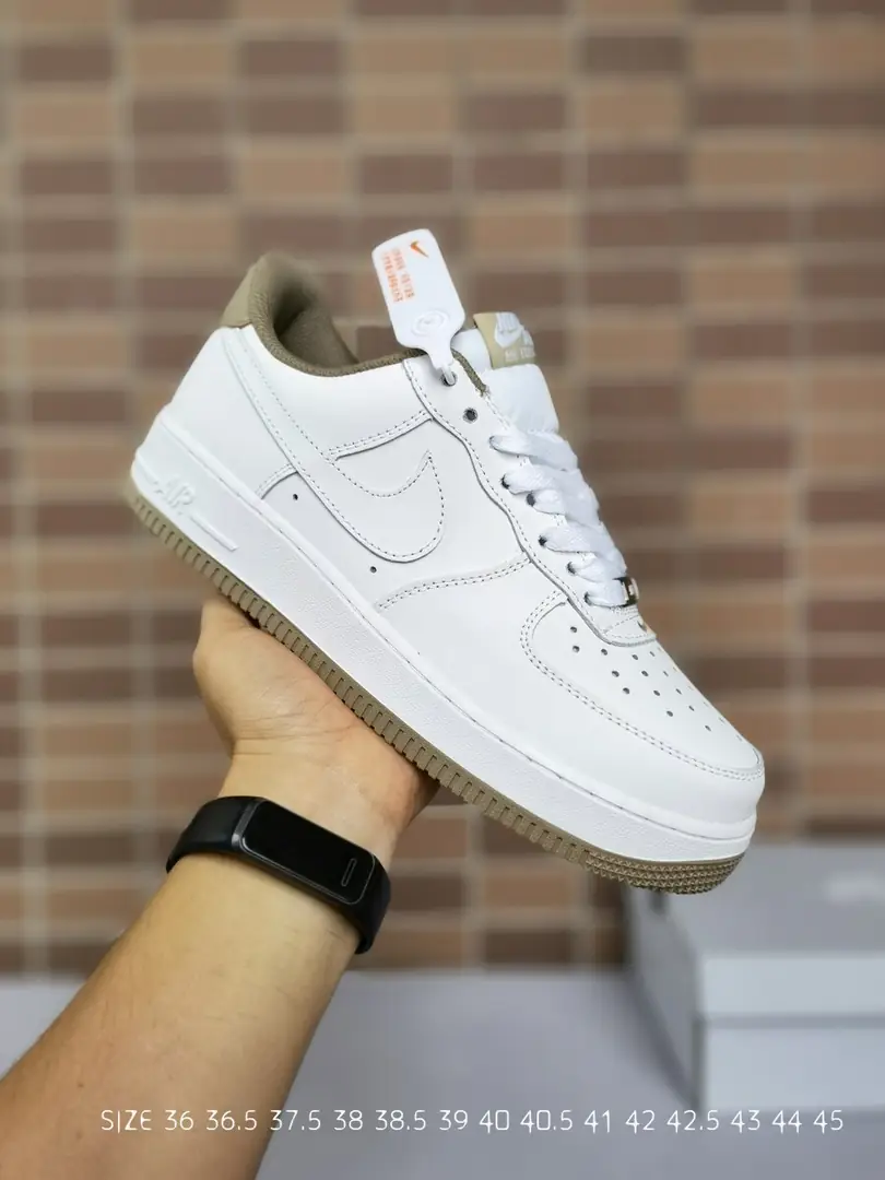 5304-56$-NIKE gallery