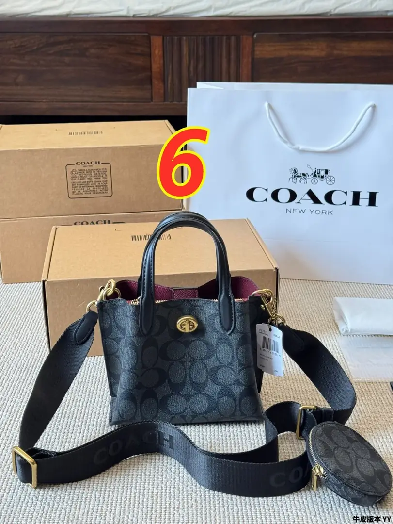 5429-65$-COACH gallery