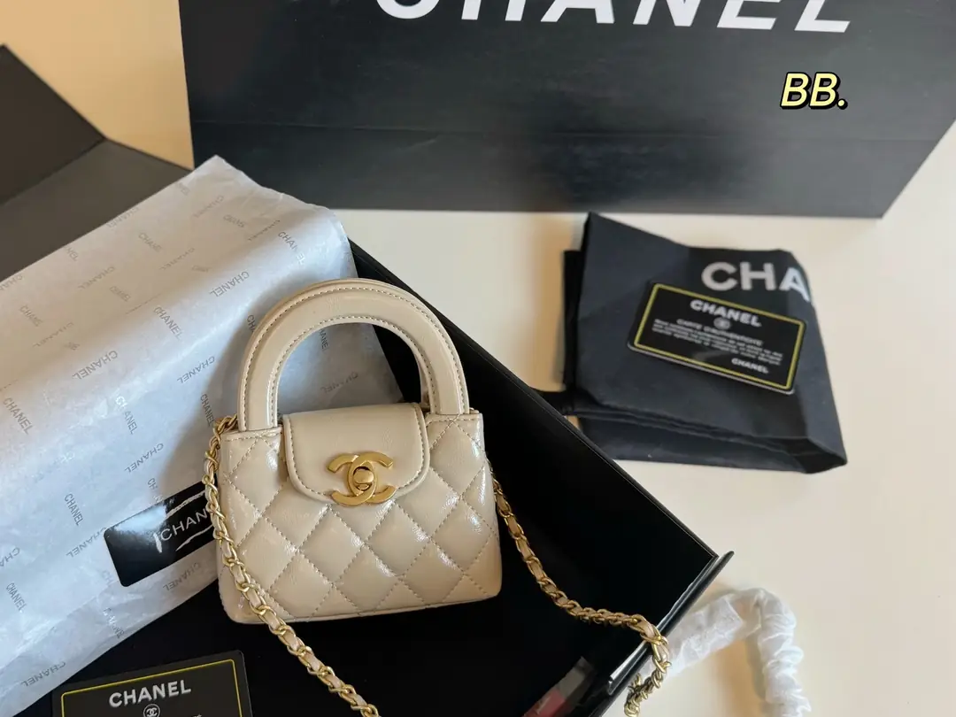 5489-58$-CHANEL gallery