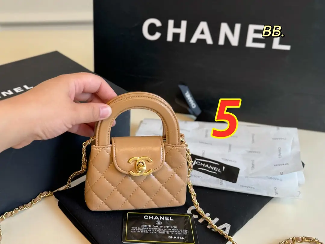 5489-58$-CHANEL gallery