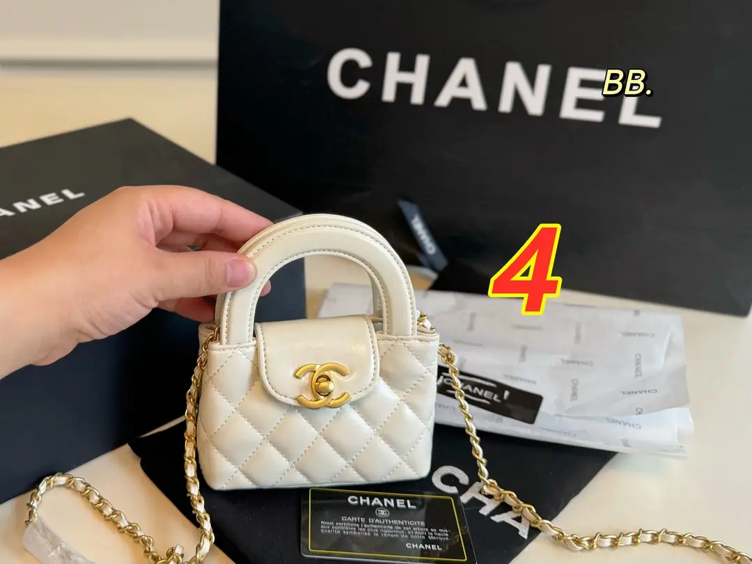 5489-58$-CHANEL gallery