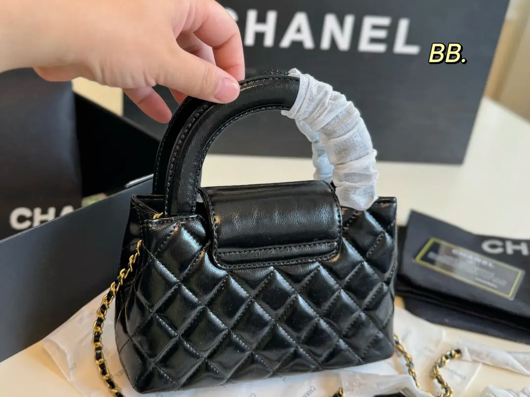 5490-59.99$-CHANEL gallery