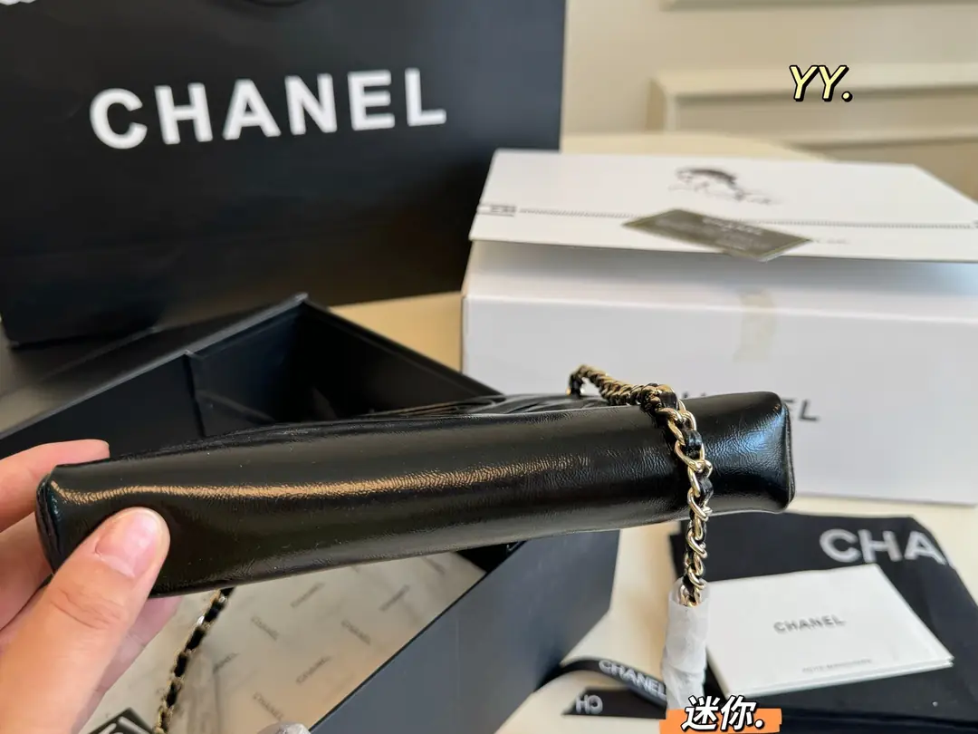 5496-59.99$-CHANEL gallery