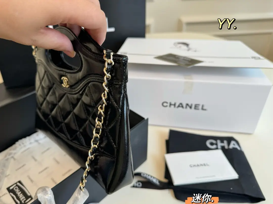 5496-59.99$-CHANEL gallery
