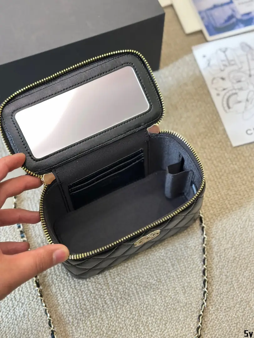 5512-62$-chanel gallery