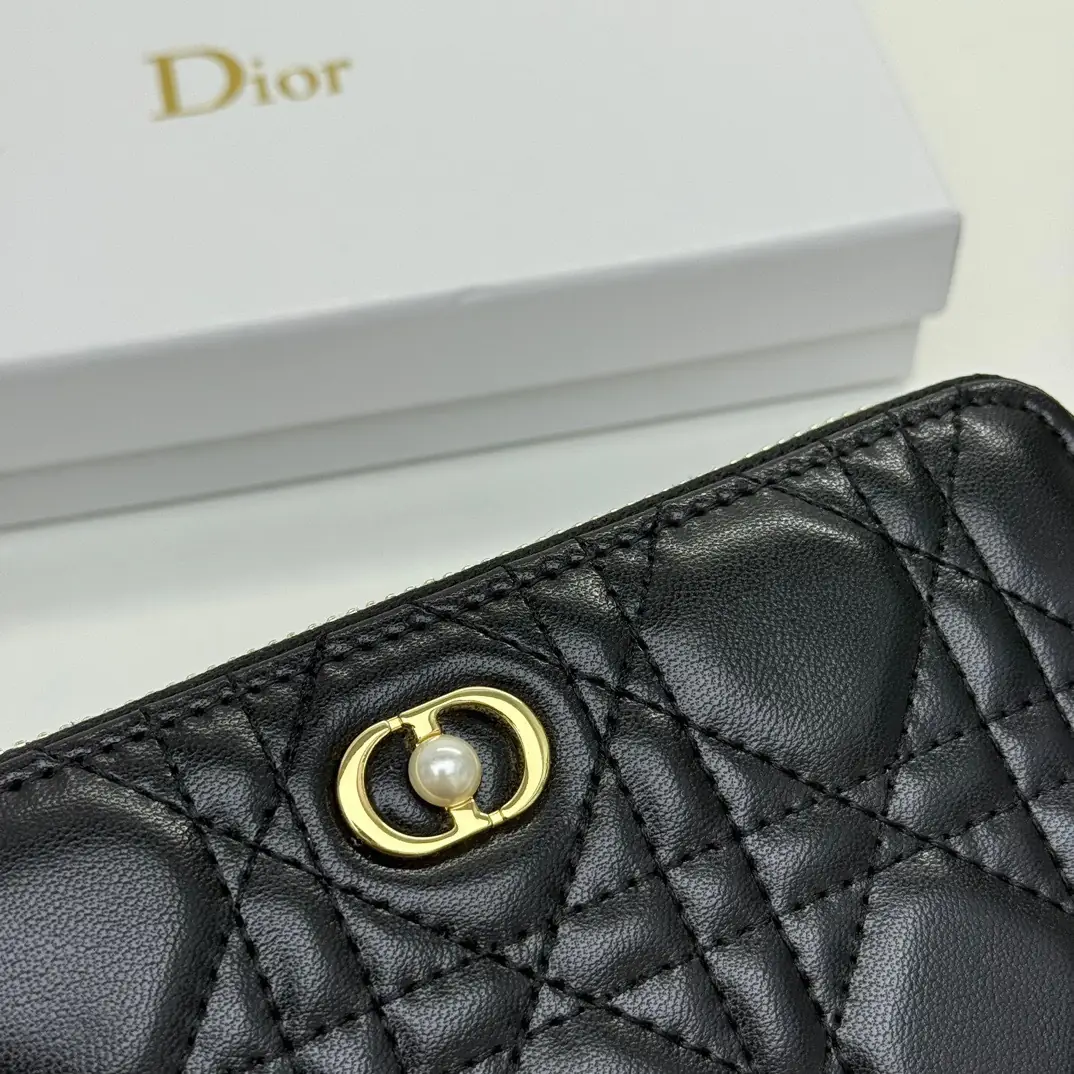 5519-52$-DIOR gallery