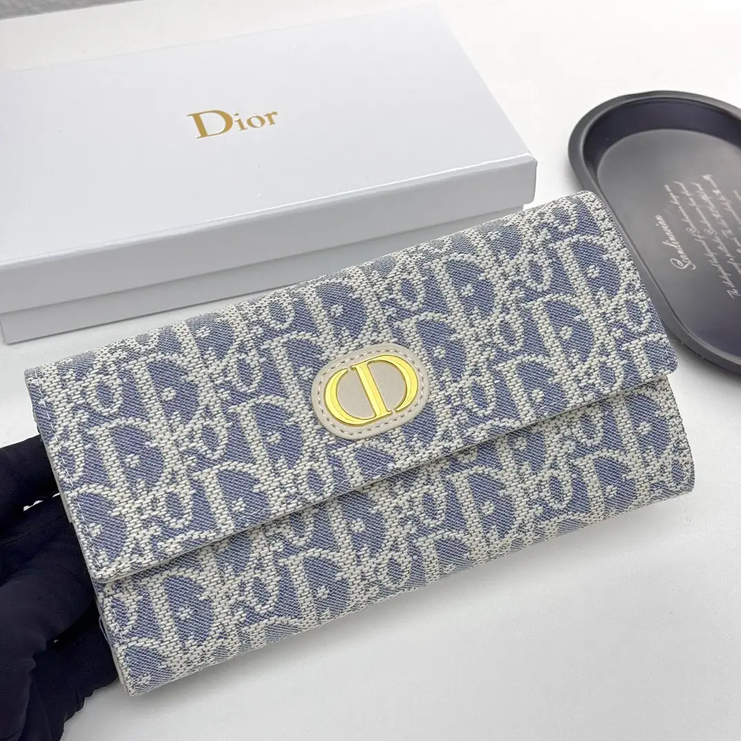 5519-52$-DIOR gallery