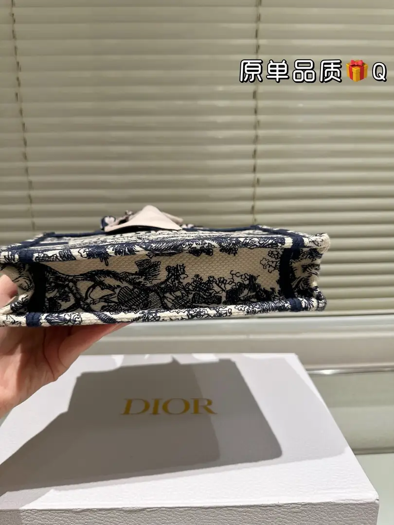 5521-59$-DIOR gallery