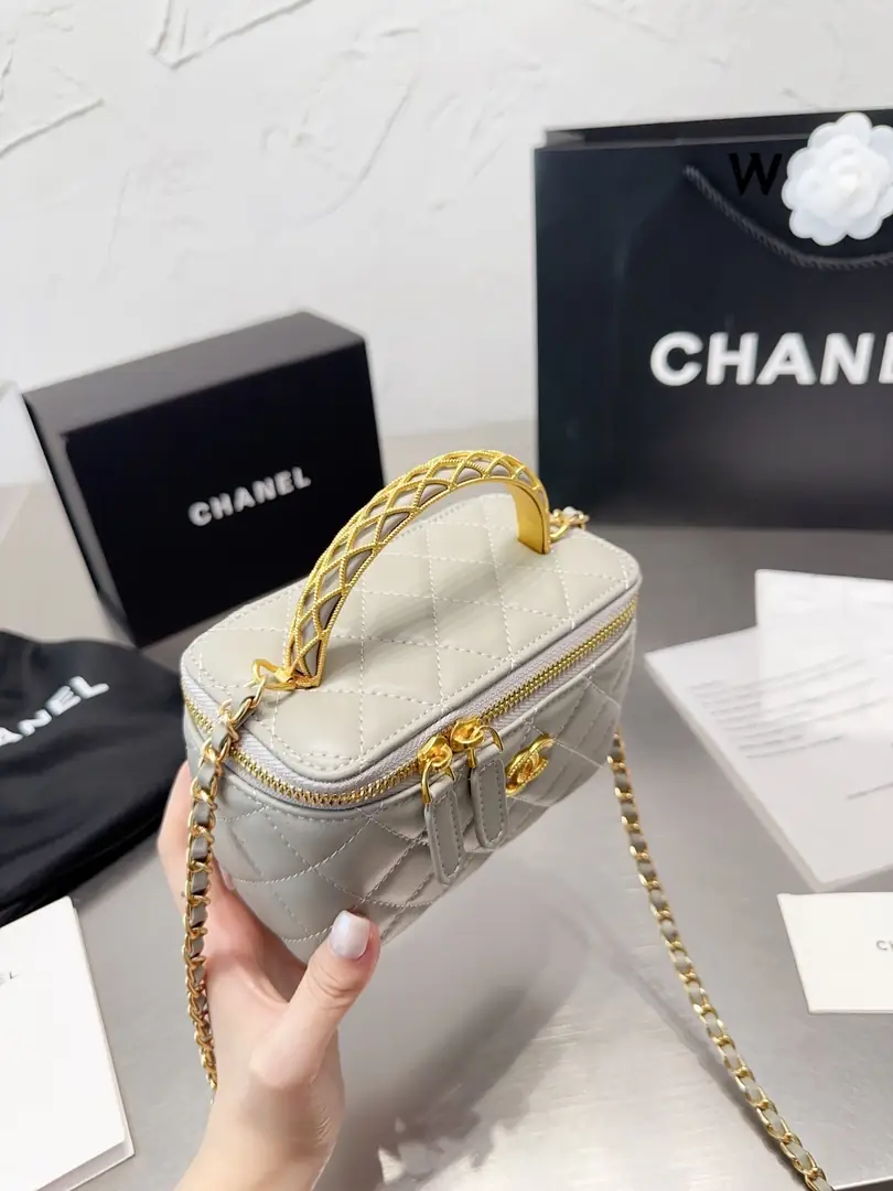 5524-61.88$-CHANEL gallery