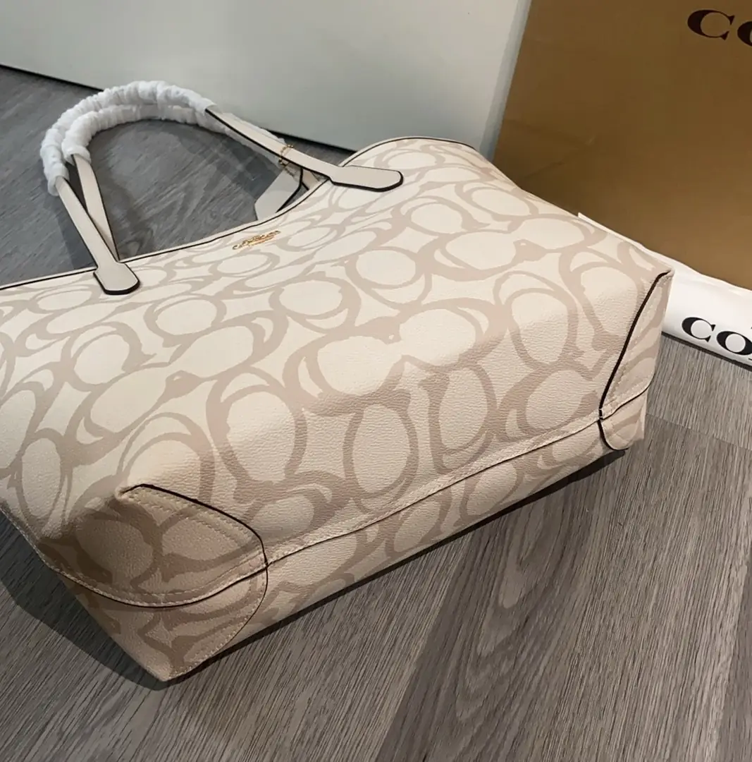 5528-63$-coach gallery